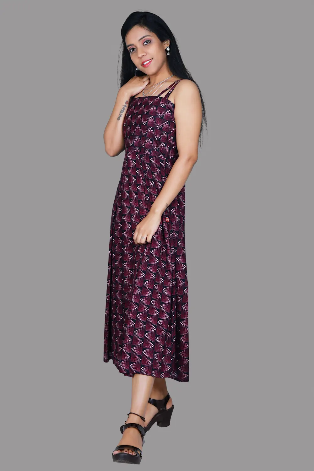 Maroon Abstratct Printed Sleeveless Dress | S3D028A