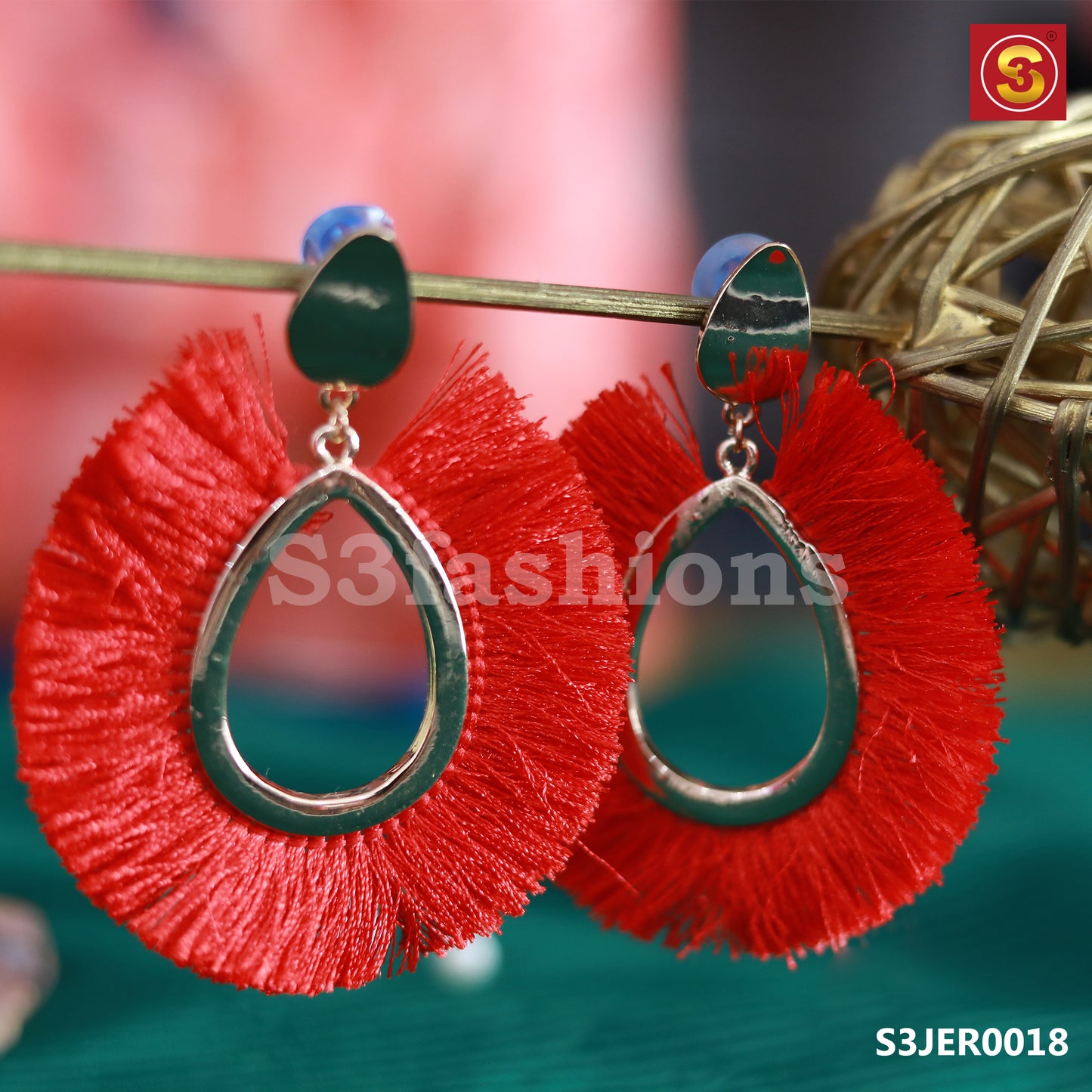 Oval Shaped Silk Thread Earrings (S3JER0018)