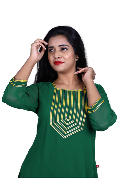 Women Embellished Georgette Straight Kurta | S3K825