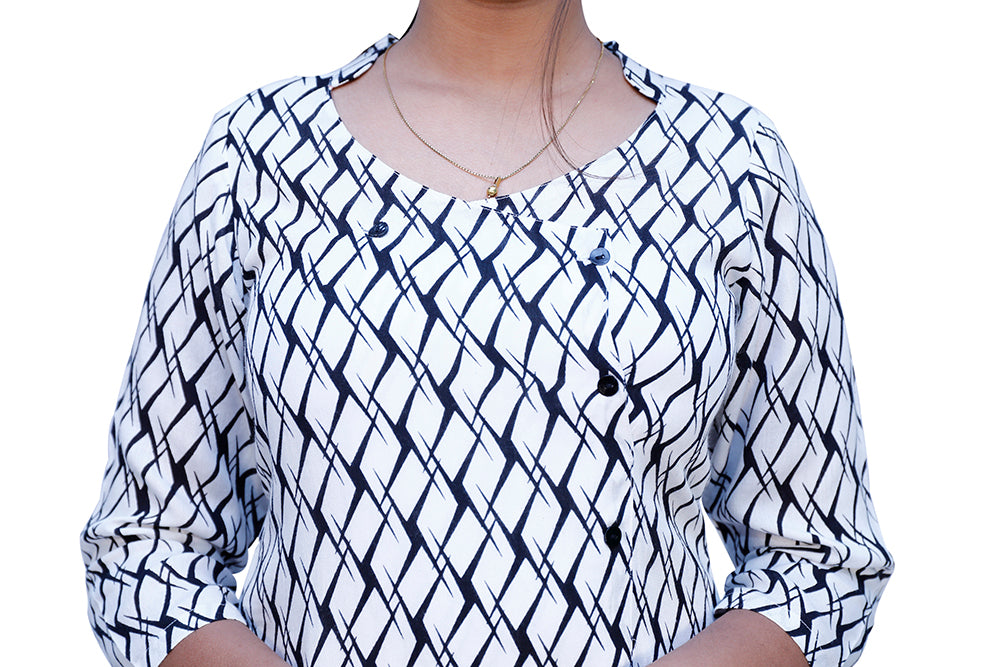 Women Printed Straight Kurta (white) | S3K389