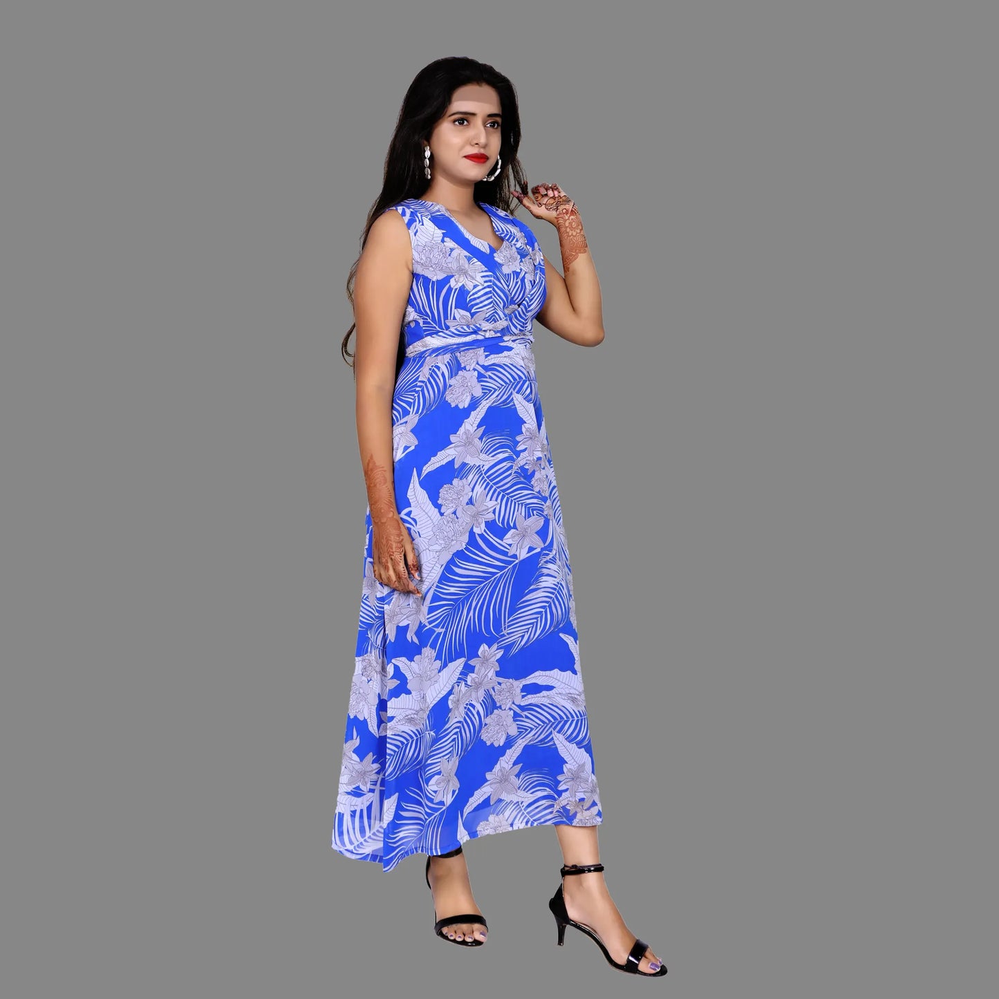 Womens Georgette Blue and White Floral Print Maxi | S3G935