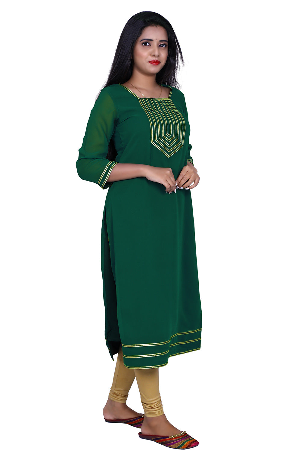 Women Embellished Georgette Straight Kurta | S3K825